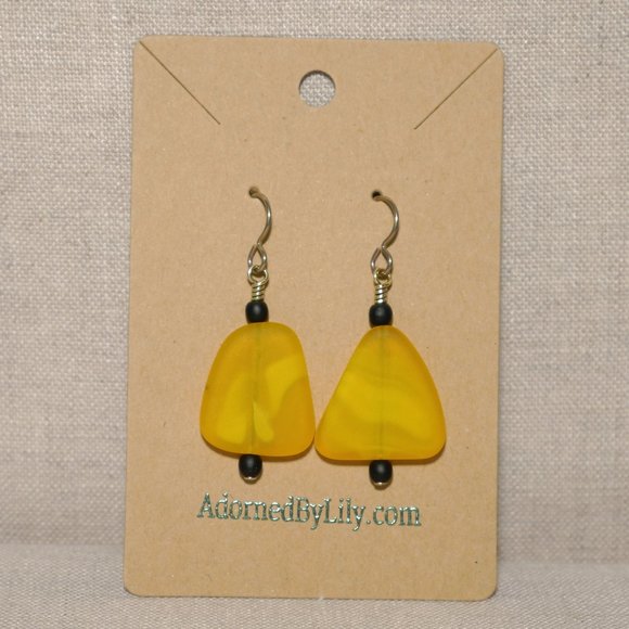 Hand Crafted Handmade Earrings Yellow & Black Freeform Glass Bead Earrings - Picture 2 of 5